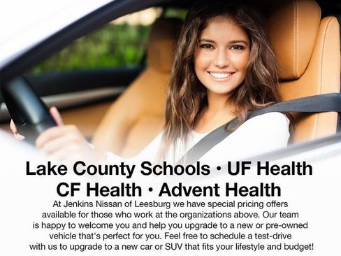 Used 2025 Nissan Murano SV image 40