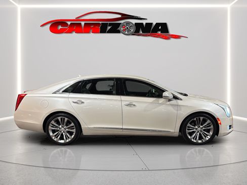 Used 2014 Cadillac XTS Vsport Premium w/ Driver Assist Package AWD/4WD image 4