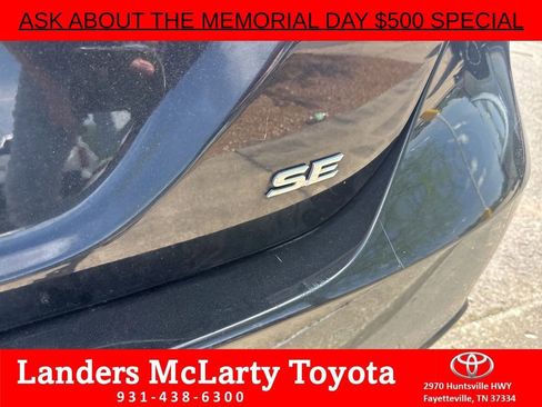 Used 2023 Toyota Camry SE FWD image 6