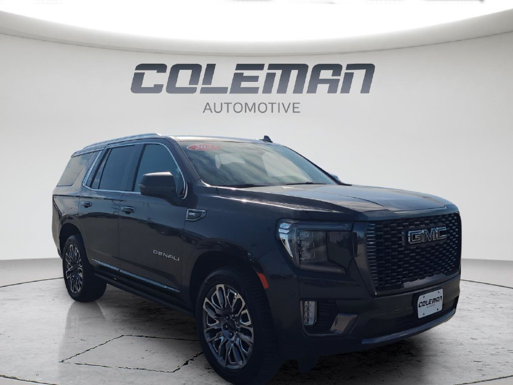 Used 2023 GMC Yukon Denali Ultimate AWD/4WD image 13