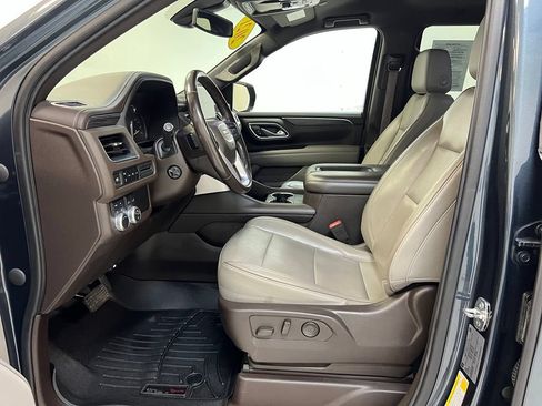 Used 2021 GMC Yukon SLT w/ SLT Luxury Package AWD/4WD image 15