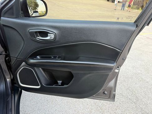 Used 2018 Jeep Compass Limited w/ Safe & Security Group image 23