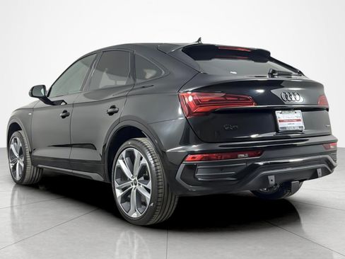 Used 2023 Audi Q5 2.0T Premium Plus w/ Premium Plus Package AWD/4WD image 3