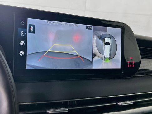 Used 2023 Hyundai Palisade Calligraphy w/ Winter Package image 14