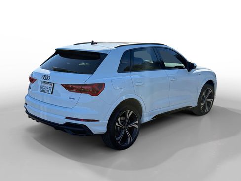 Used 2023 Audi Q3 2.0T Premium Plus w/ Premium Plus Package AWD/4WD image 5