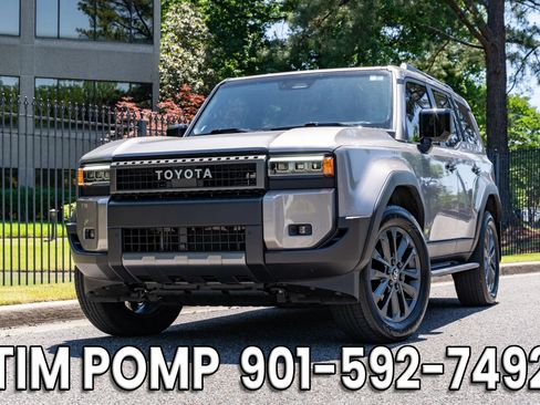 Used 2025 Toyota Land Cruiser w/ Premium Package AWD/4WD image 2