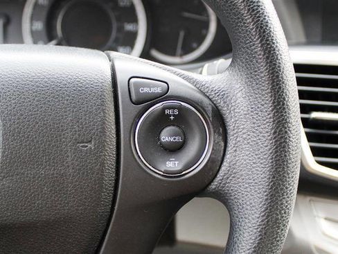 Used 2014 Honda Accord LX image 16