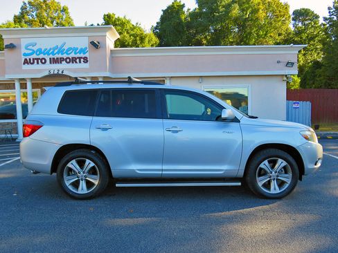 Used 2008 Toyota Highlander Sport image 6