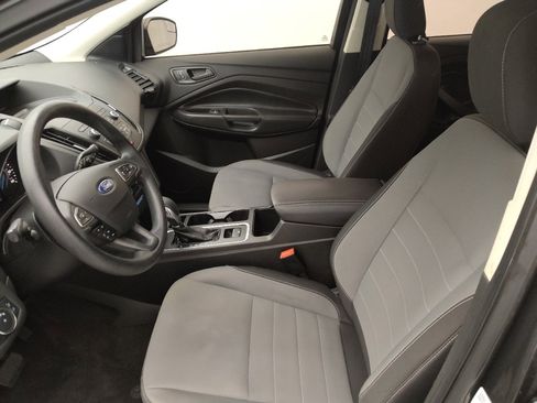 Used 2019 Ford Escape S image 17