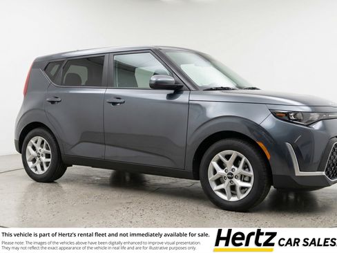 Used 2025 Kia Soul LX w/ LX Technology Package image 1