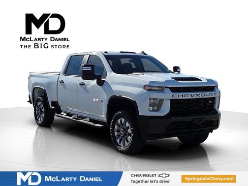 Used 2022 Chevrolet Silverado 2500 Custom w/ Custom Value Package image 1