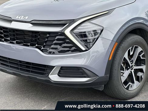 Certified 2024 Kia Sportage EX FWD image 6