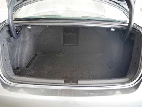 Used 2013 Volkswagen Jetta SE FWD image 37
