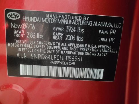 Used 2017 Hyundai Elantra Limited w/ Limited Tech Package 08 FWD image 33