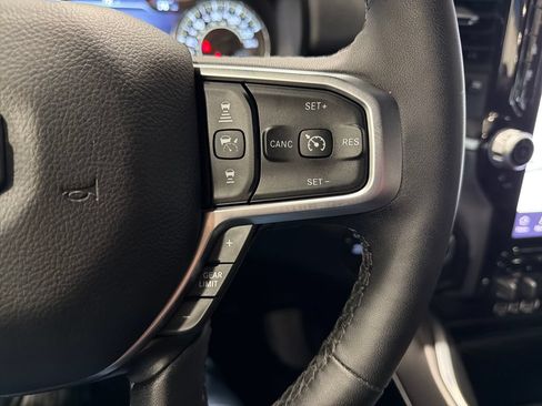 Used 2025 RAM 1500 Big Horn AWD/4WD image 11