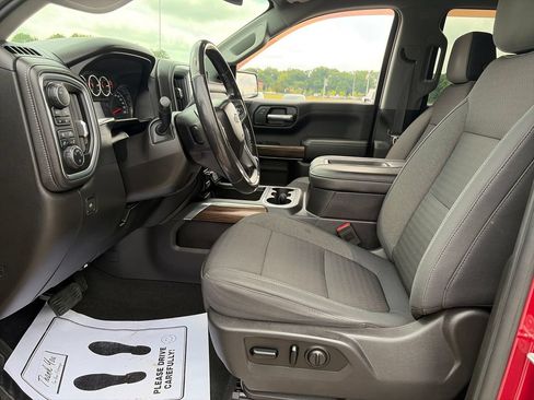 Used 2019 Chevrolet Silverado 1500 RST AWD/4WD image 15