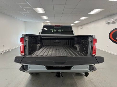 New 2026 Chevrolet Silverado 2500 High Country w/ Technology Package AWD/4WD image 8