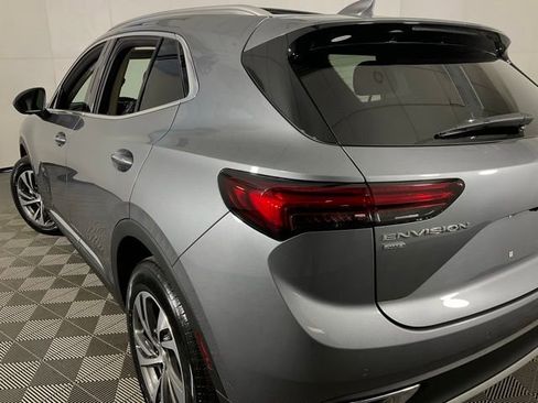 Used 2021 Buick Envision Essence w/ Technology Package I image 36