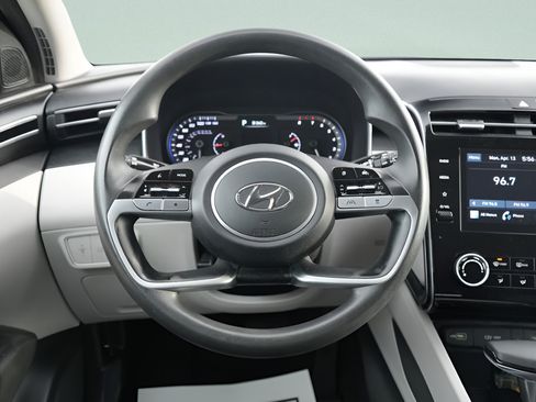 Certified 2023 Hyundai Tucson SEL FWD image 16