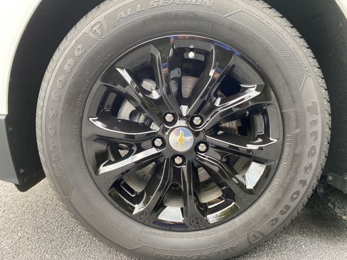 Used 2018 Chevrolet Equinox LT FWD image 41