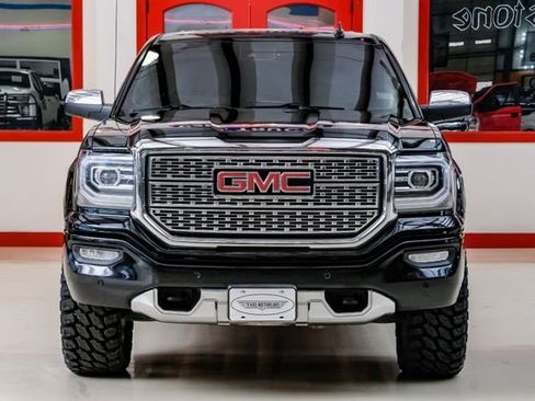 Used 2018 GMC Sierra 1500 Denali image 8