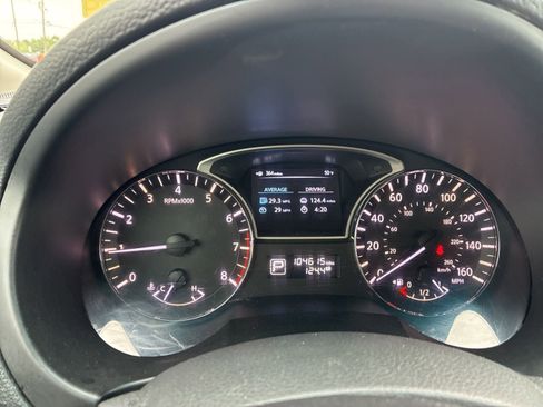 Used 2013 Nissan Altima 2.5 S FWD image 23