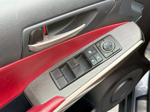 Used 2020 Lexus IS 300 F Sport w/ F Sport Package AWD/4WD image 19