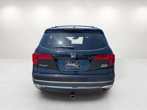 Used 2017 Honda Pilot Elite image 6