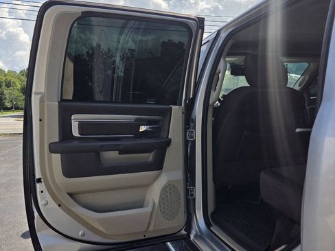 Used 2018 RAM 1500 Big Horn AWD/4WD image 17