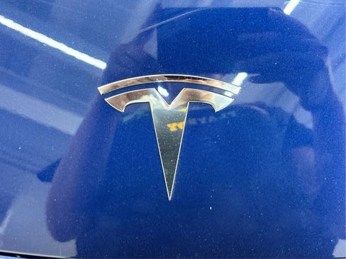 Used 2023 Tesla Model Y Long Range AWD/4WD image 34