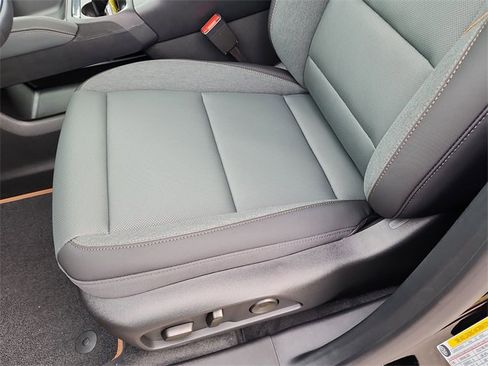 New 2026 GMC Terrain AT4 w/ Technology Package II image 15