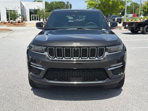 Used 2024 Jeep Grand Cherokee Limited w/ Luxury Tech Group II AWD/4WD image 2