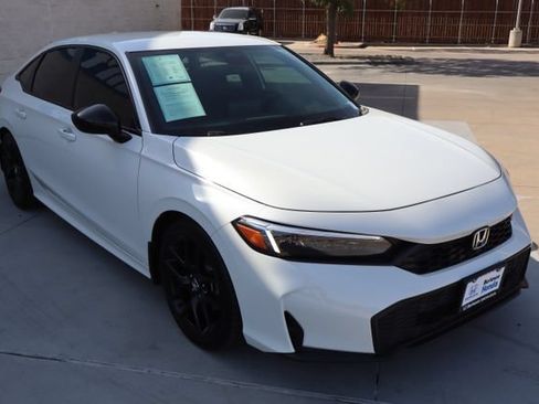 Used 2026 Honda Civic Sport image 4