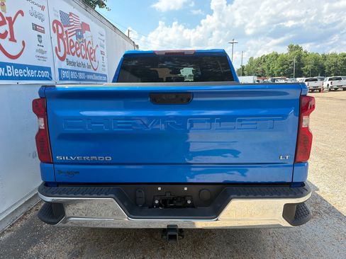 Used 2025 Chevrolet Silverado 1500 LT AWD/4WD image 4