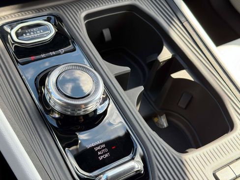New 2026 Jeep Cherokee Laredo AWD/4WD image 14