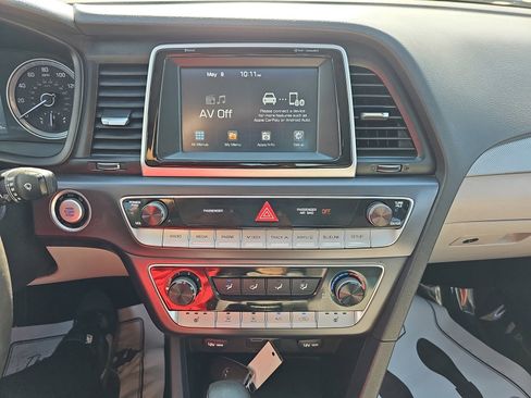 Used 2018 Hyundai Sonata SEL FWD image 22