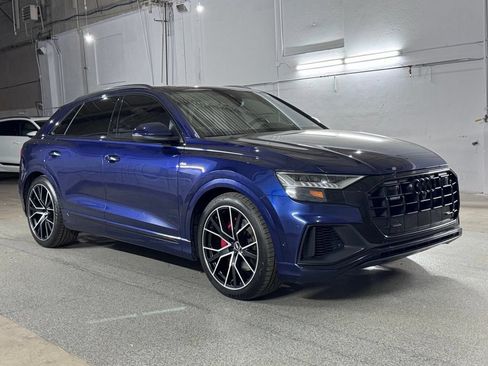 Used 2021 Audi Q8 Prestige AWD/4WD image 3
