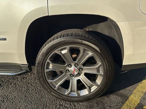 Used 2016 GMC Yukon Denali w/ Open Road Package image 31