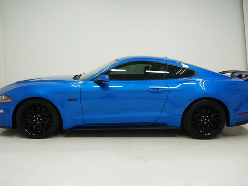 Used 2020 Ford Mustang GT Premium w/ GT Performance Package RWD image 7