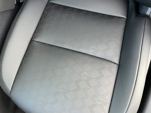 New 2026 Nissan Sentra SR image 10