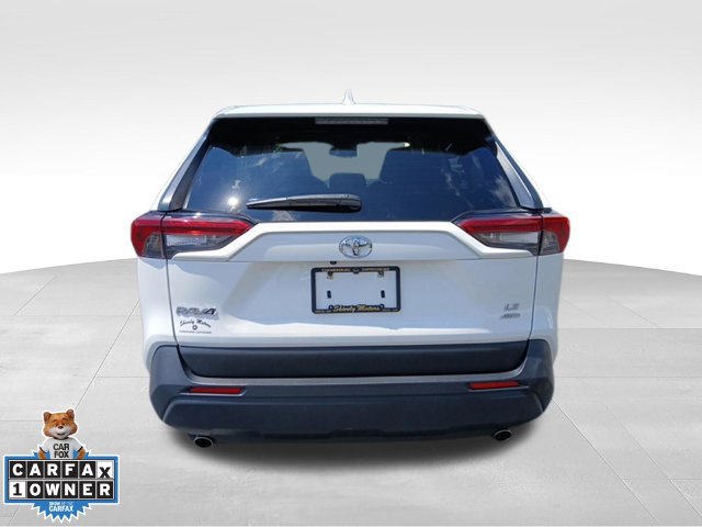 Used 2023 Toyota RAV4 LE AWD/4WD image 6