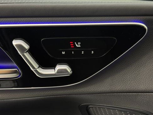 Used 2024 Mercedes-Benz GLC 300 image 18