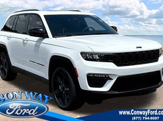 Used 2025 Jeep Grand Cherokee Limited w/ Black Appearance Package RWD video 1