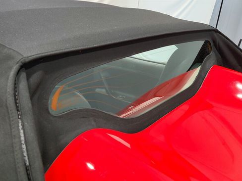 Used 2008 Pontiac Solstice GXP w/ Premium Package RWD image 30