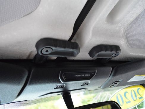 Used 2020 Jeep Wrangler Unlimited Sahara image 27