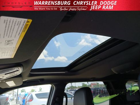 Used 2024 Dodge Durango GT AWD/4WD image 29