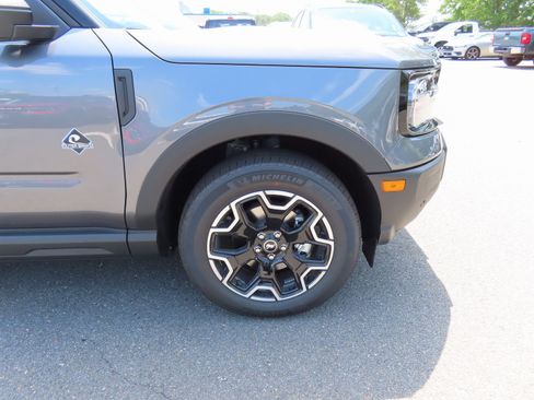 New 2025 Ford Bronco Sport Outer Banks w/ Outer Banks Tech Package+ image 7