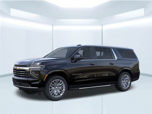 New 2026 Chevrolet Suburban LT image 2