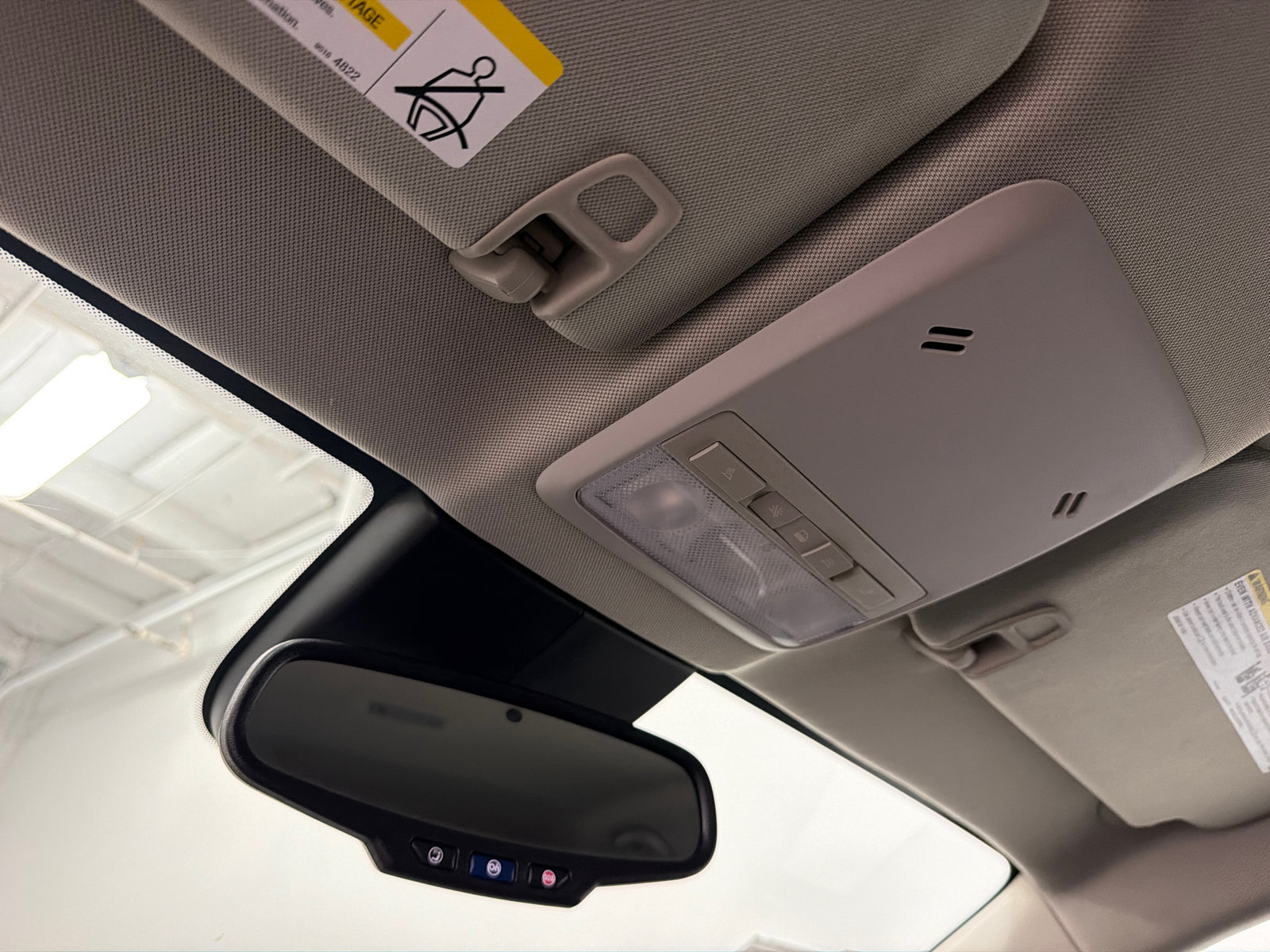 Used 2019 Buick Encore Sport Touring FWD image 30