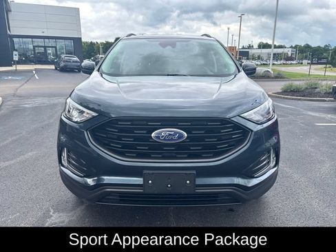 Used 2024 Ford Edge SEL w/ Sport Appearance Package AWD/4WD image 4